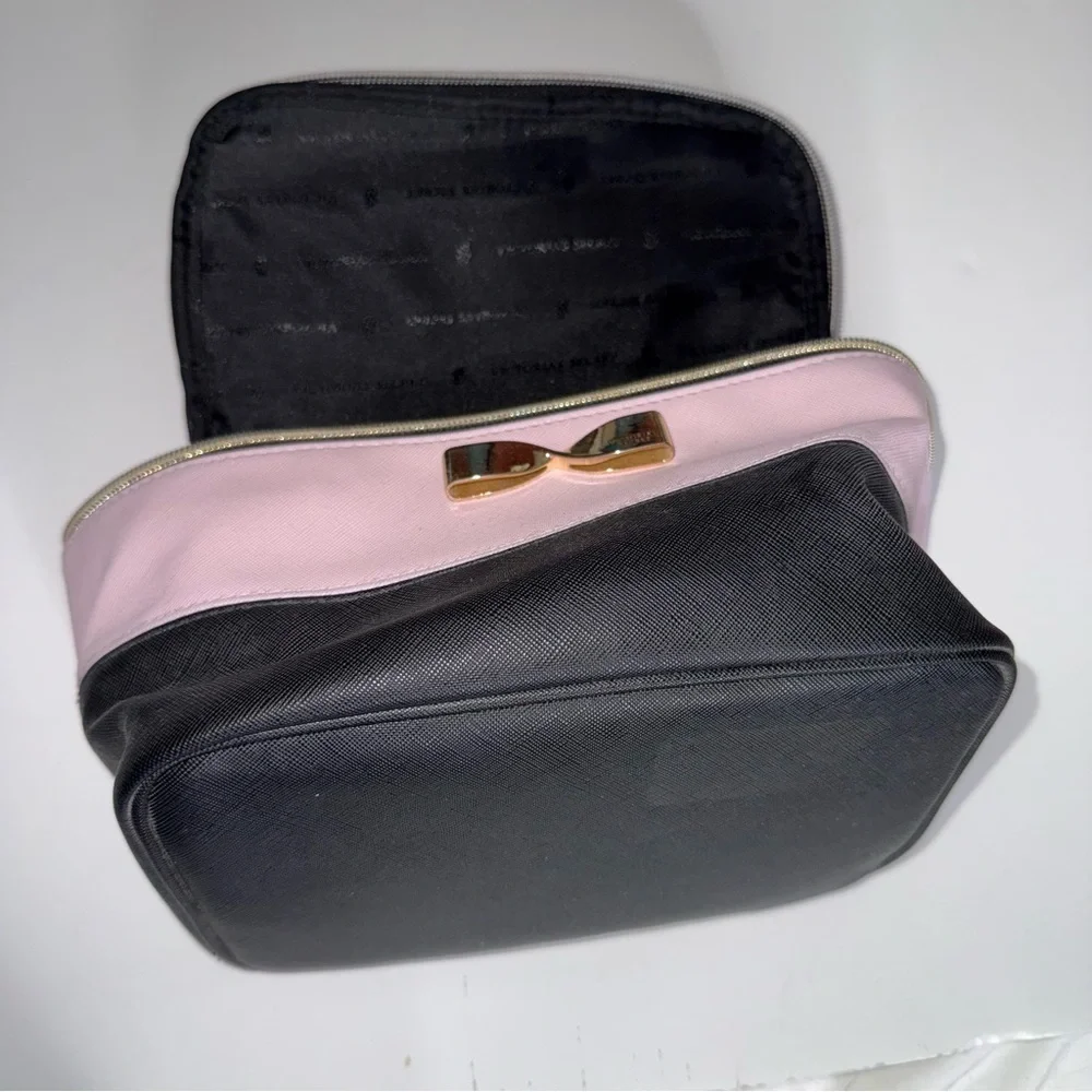 Victoria secret Elegant Pink and Black Women's Bag